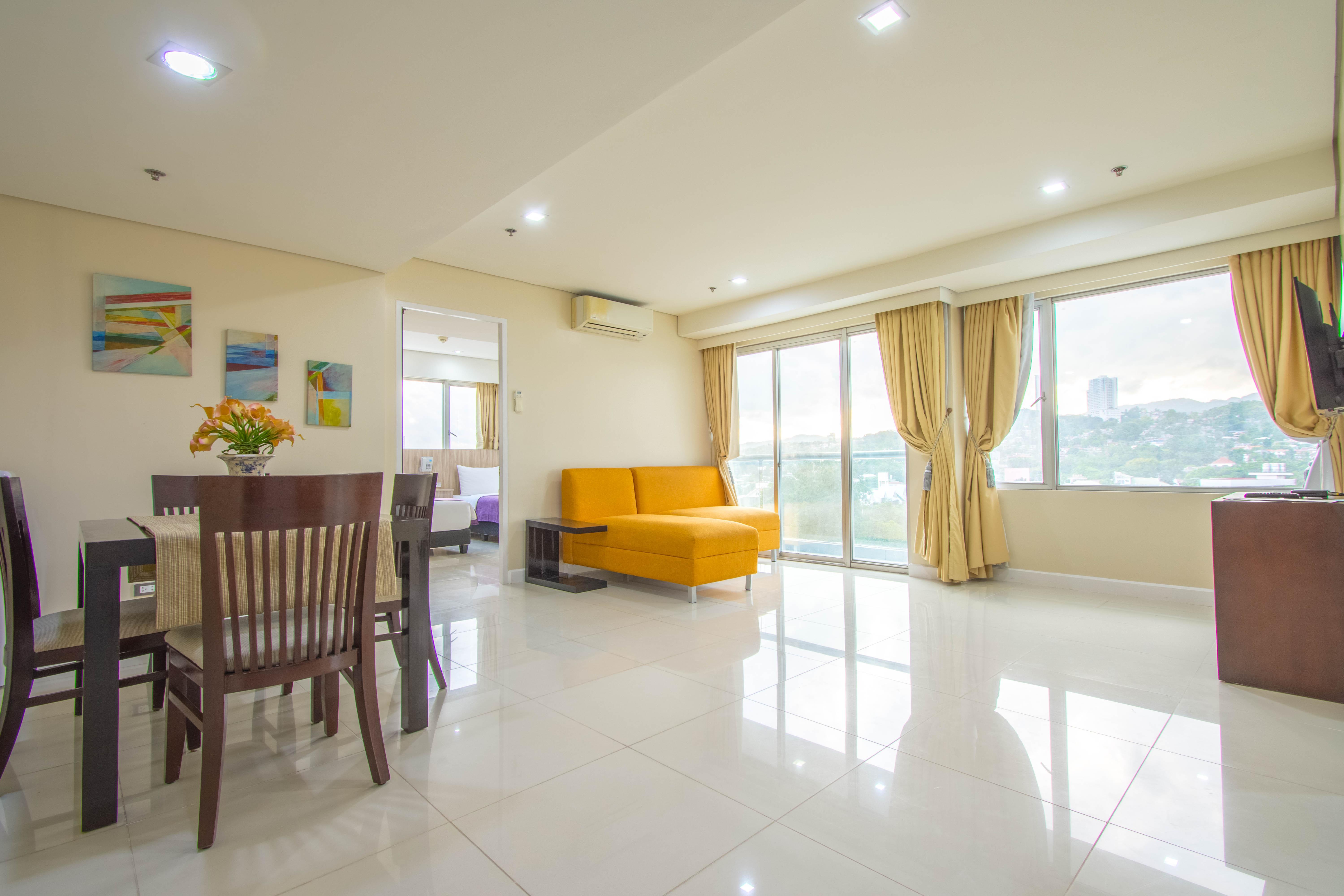 Alicia Apartelle Cebu Exteriör bild