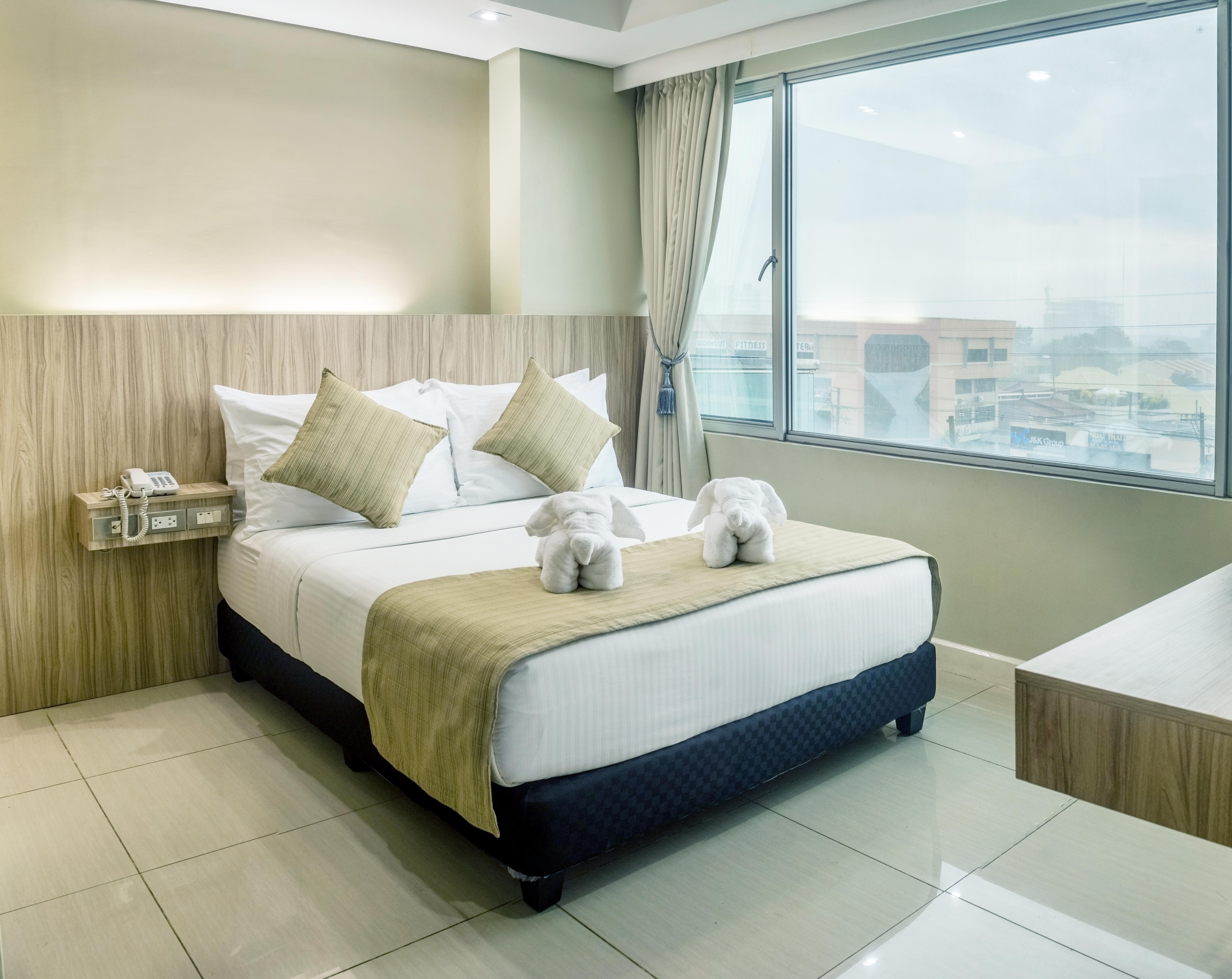 Alicia Apartelle Cebu Exteriör bild