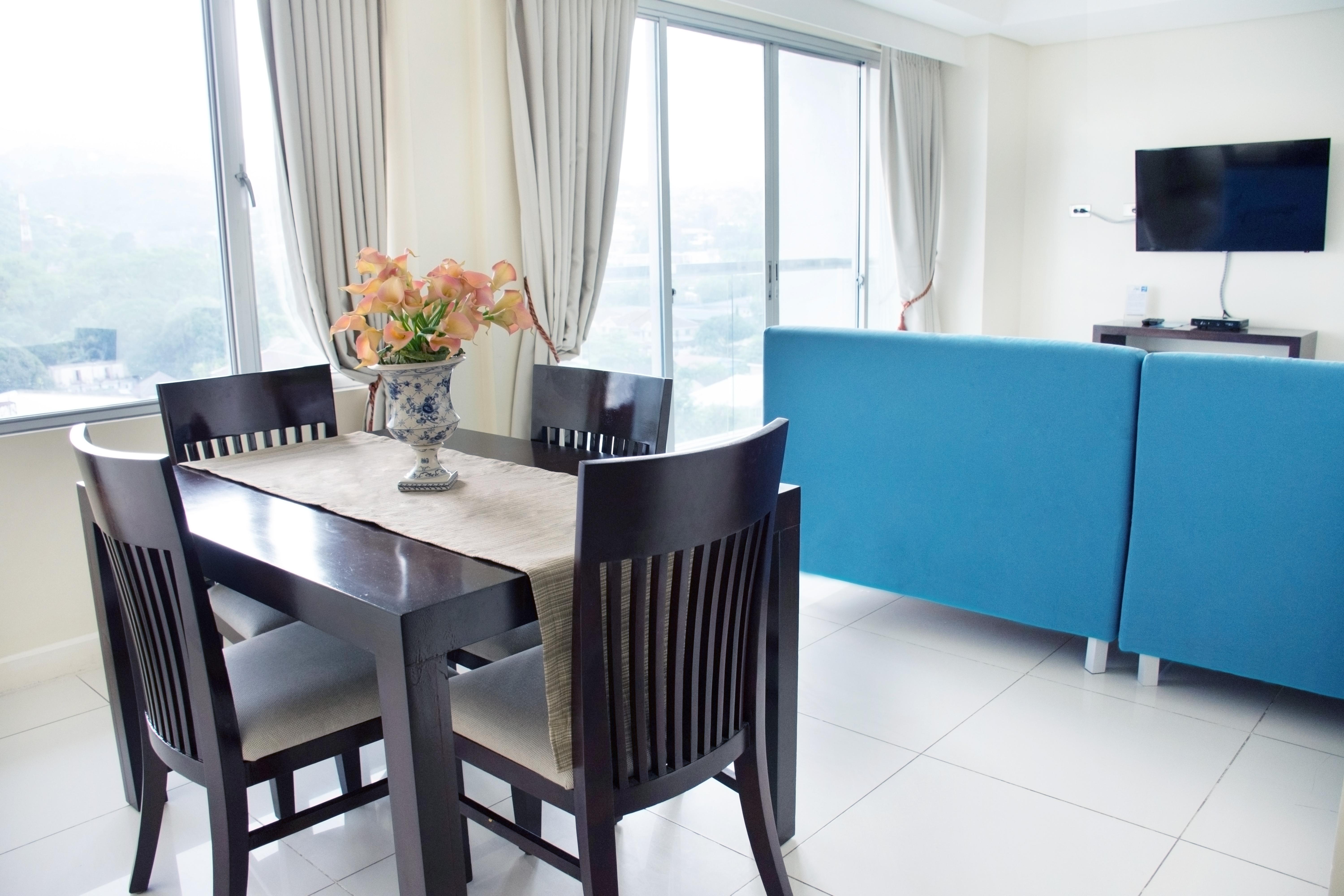 Alicia Apartelle Cebu Exteriör bild