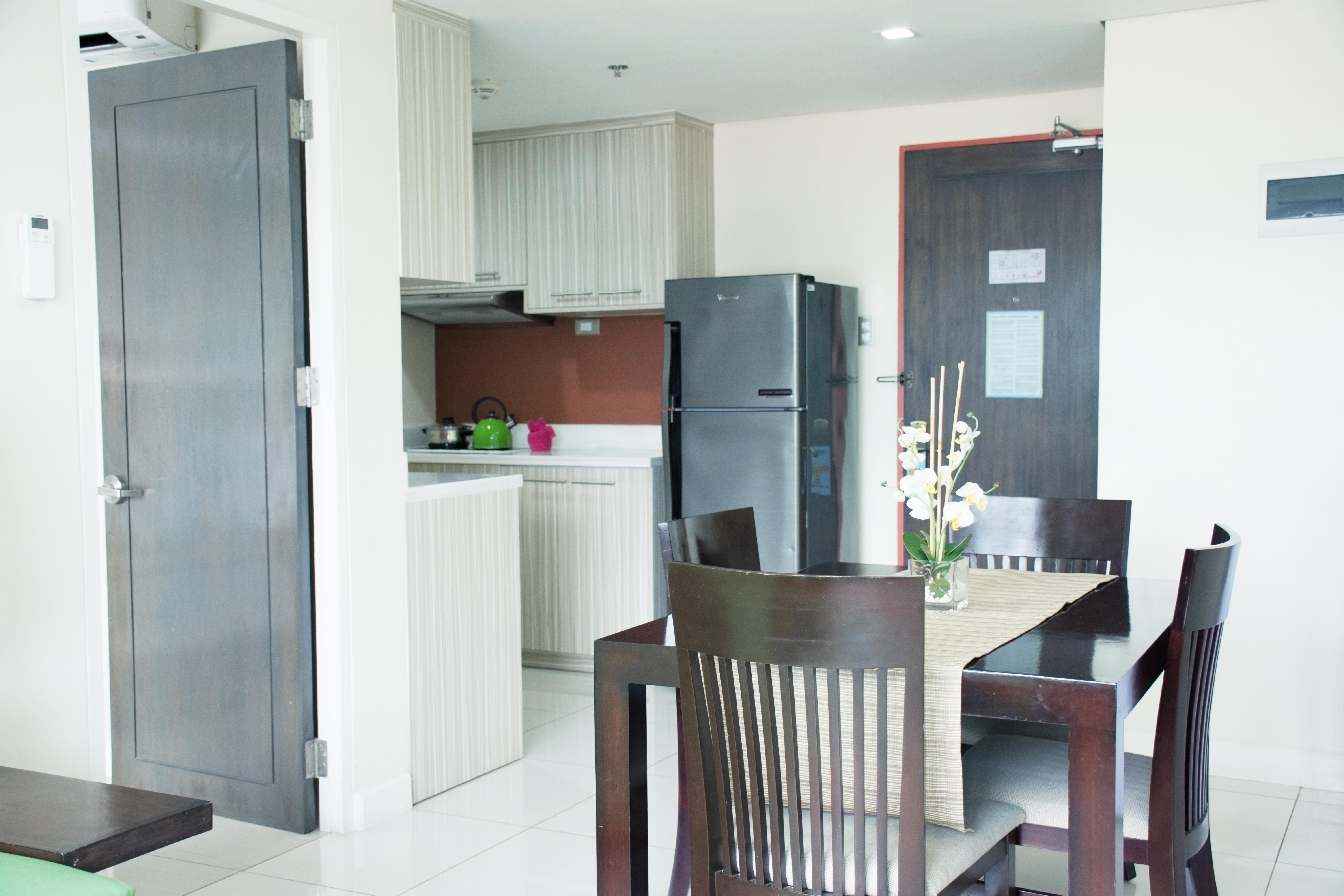 Alicia Apartelle Cebu Exteriör bild