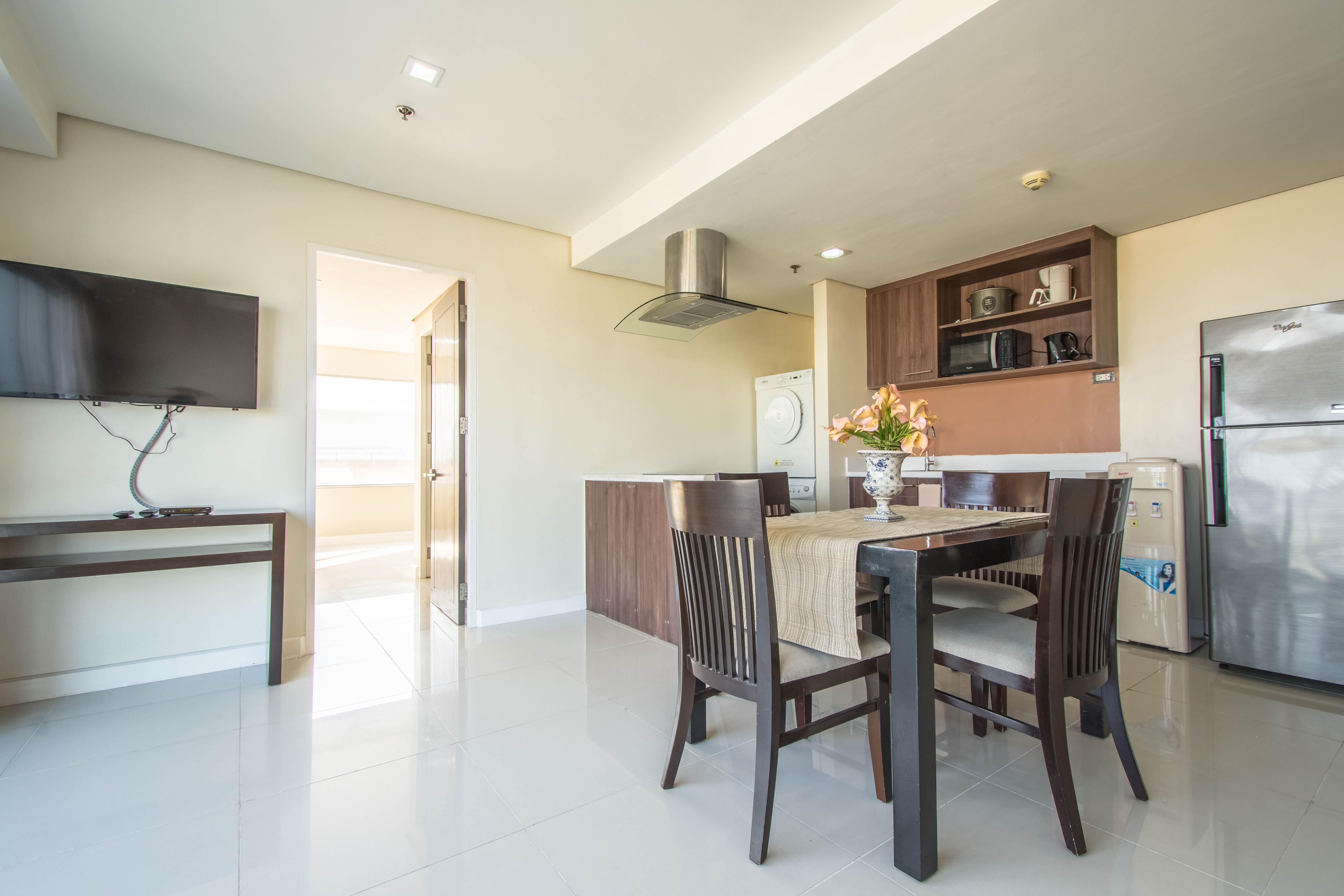 Alicia Apartelle Cebu Exteriör bild