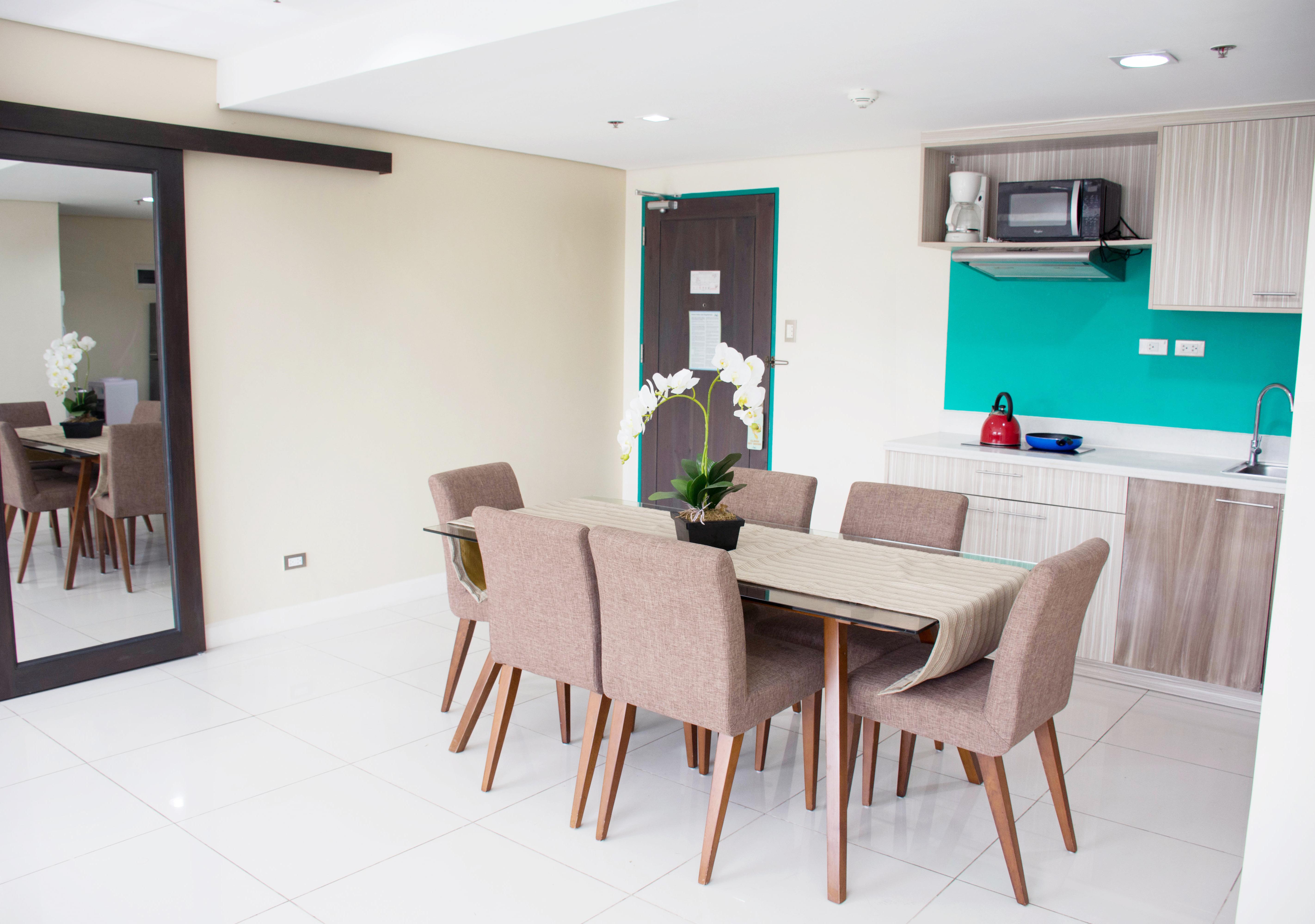 Alicia Apartelle Cebu Exteriör bild