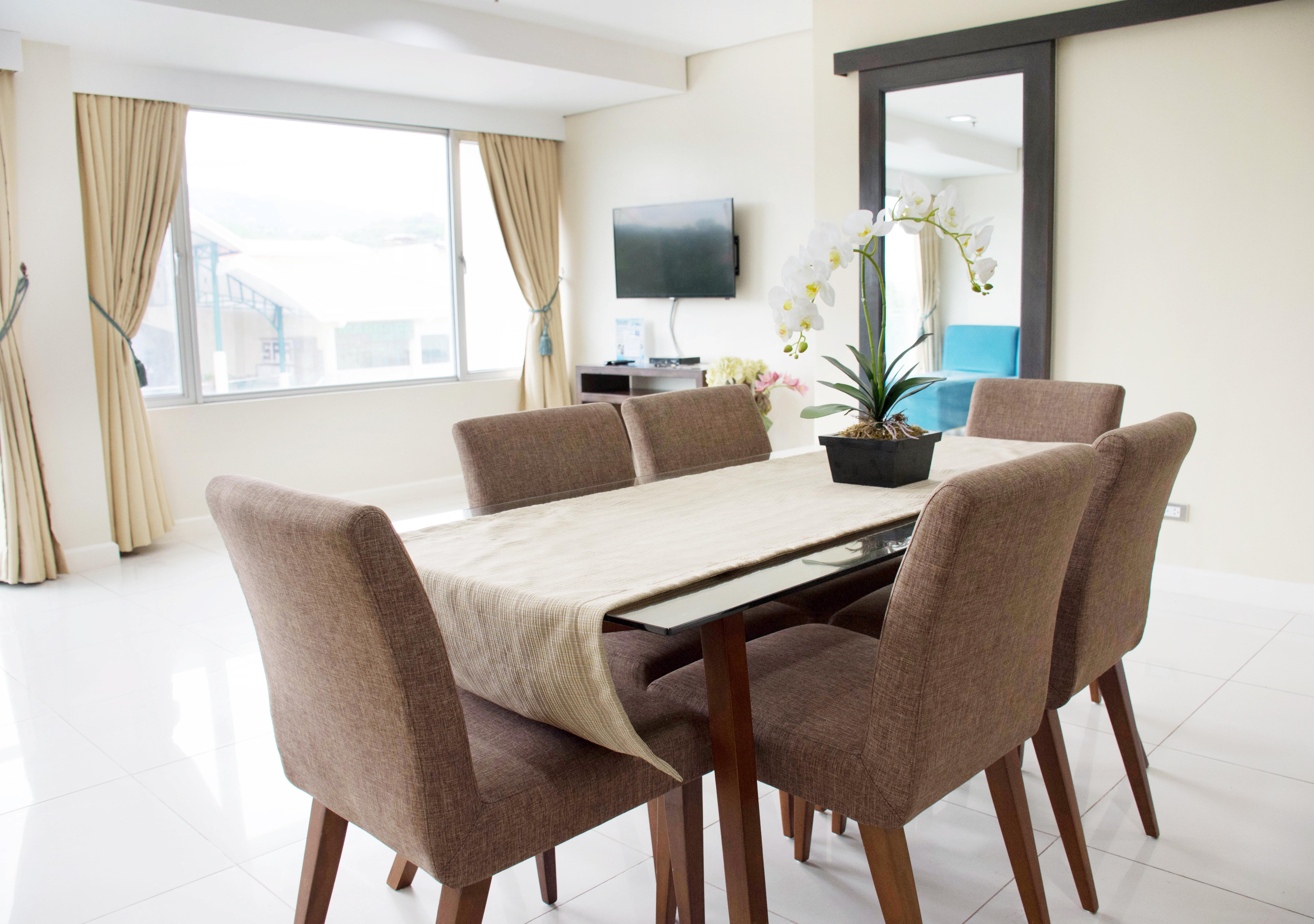 Alicia Apartelle Cebu Exteriör bild