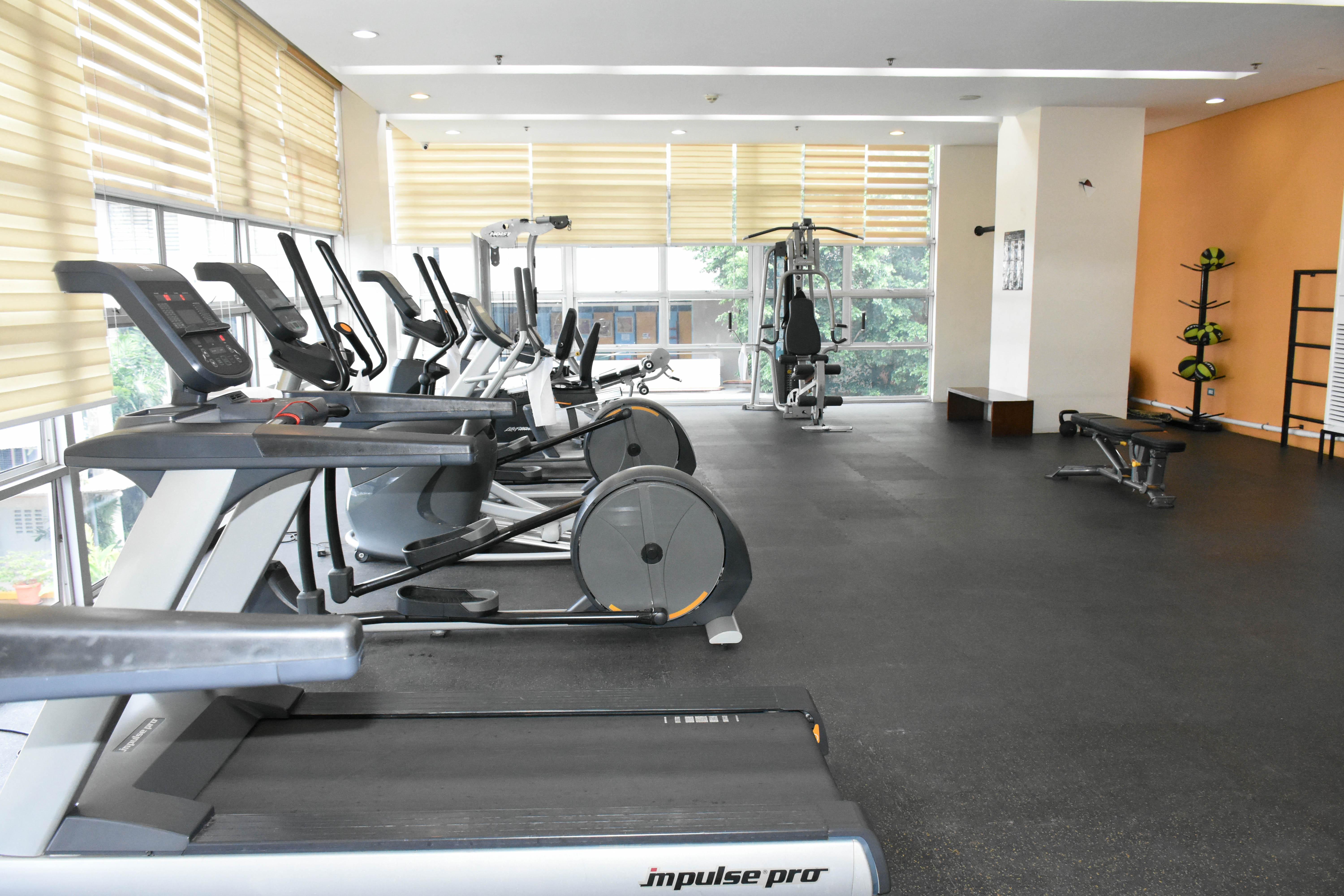 Alicia Apartelle Cebu Exteriör bild