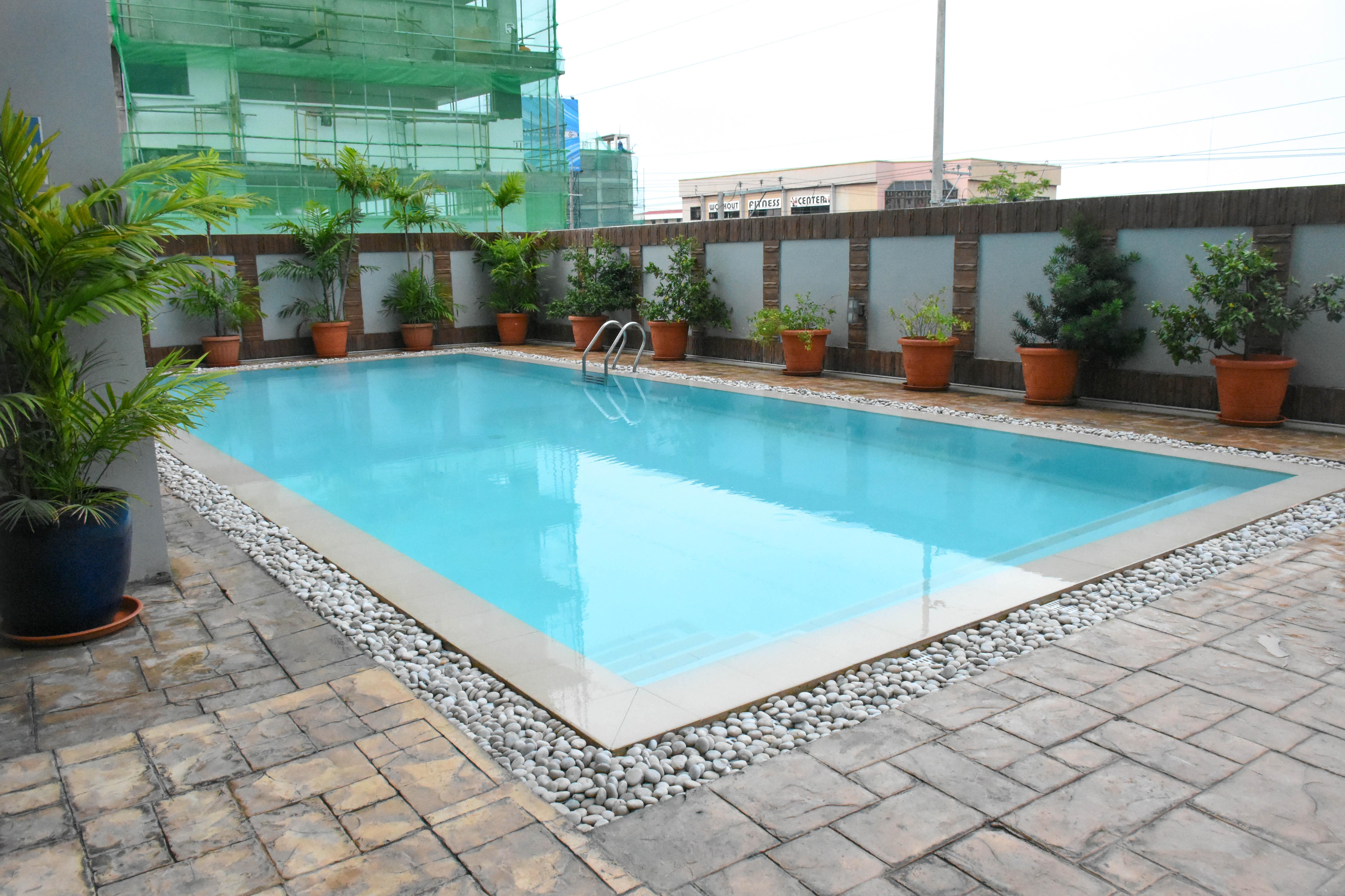Alicia Apartelle Cebu Exteriör bild