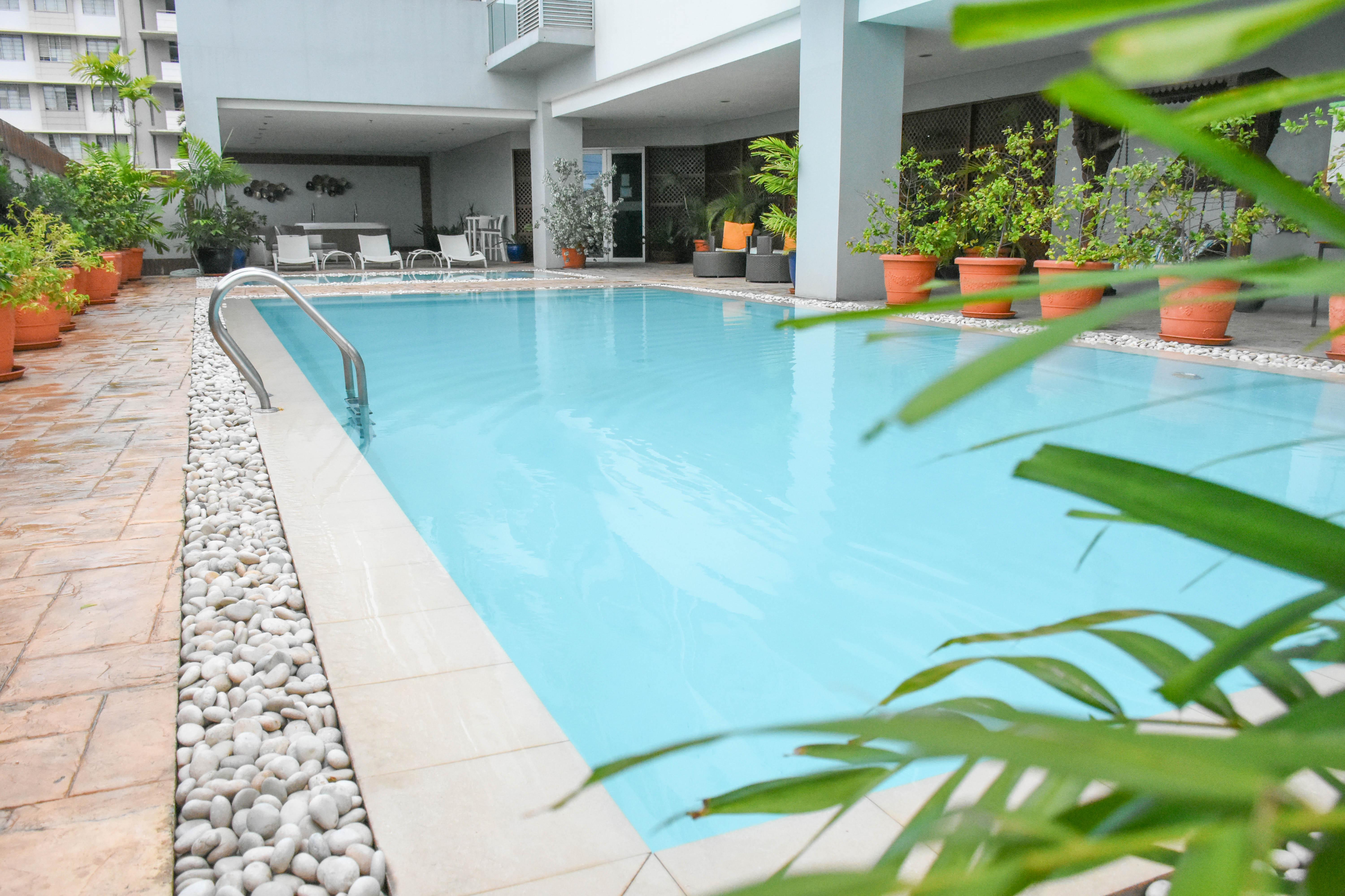 Alicia Apartelle Cebu Exteriör bild