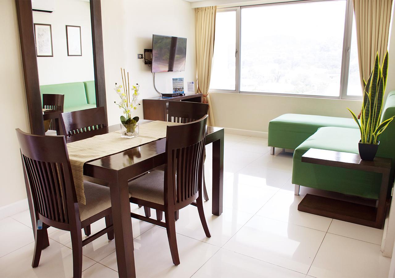 Alicia Apartelle Cebu Exteriör bild