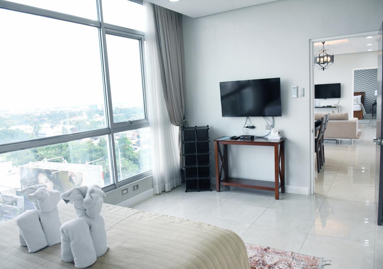 Alicia Apartelle Cebu Exteriör bild