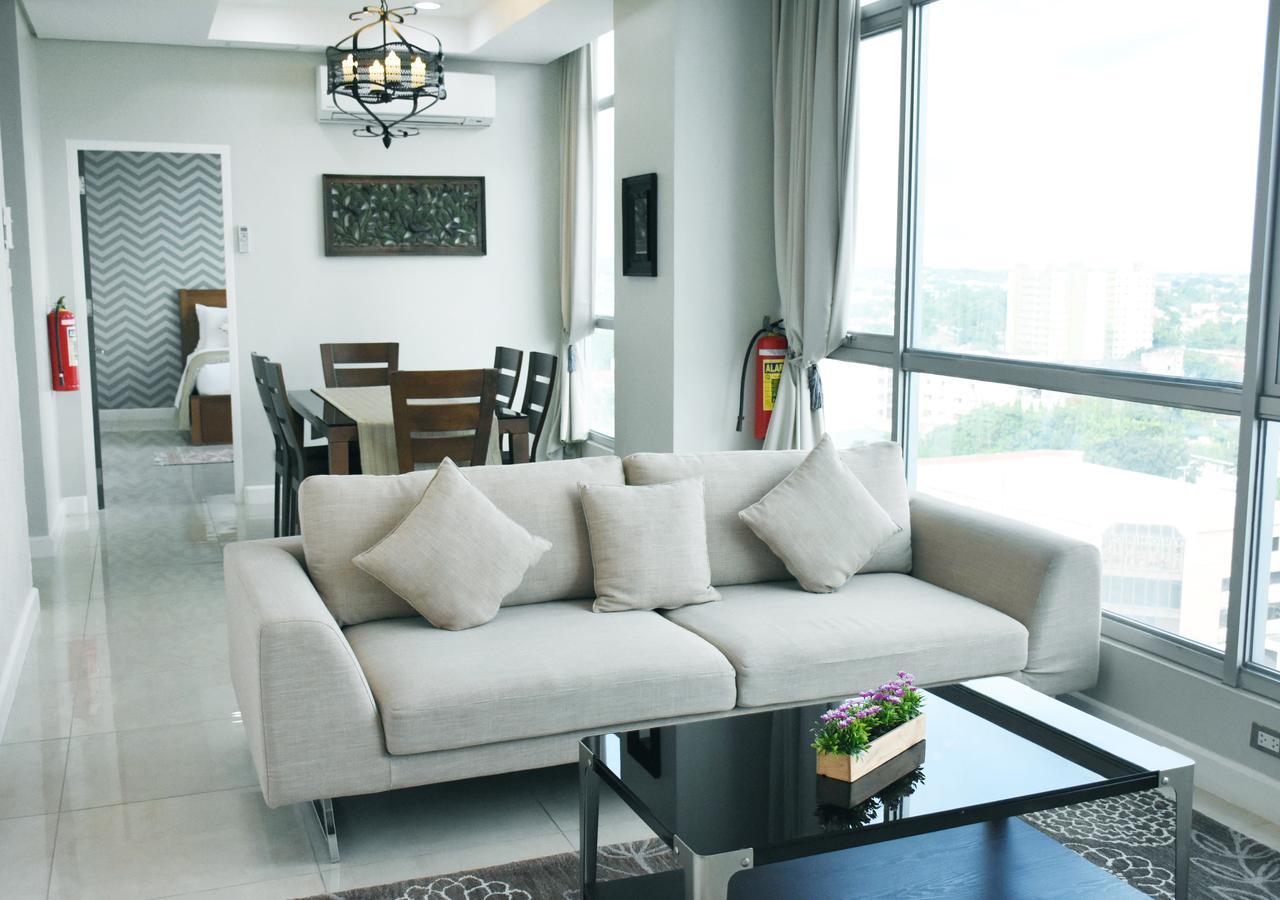 Alicia Apartelle Cebu Exteriör bild