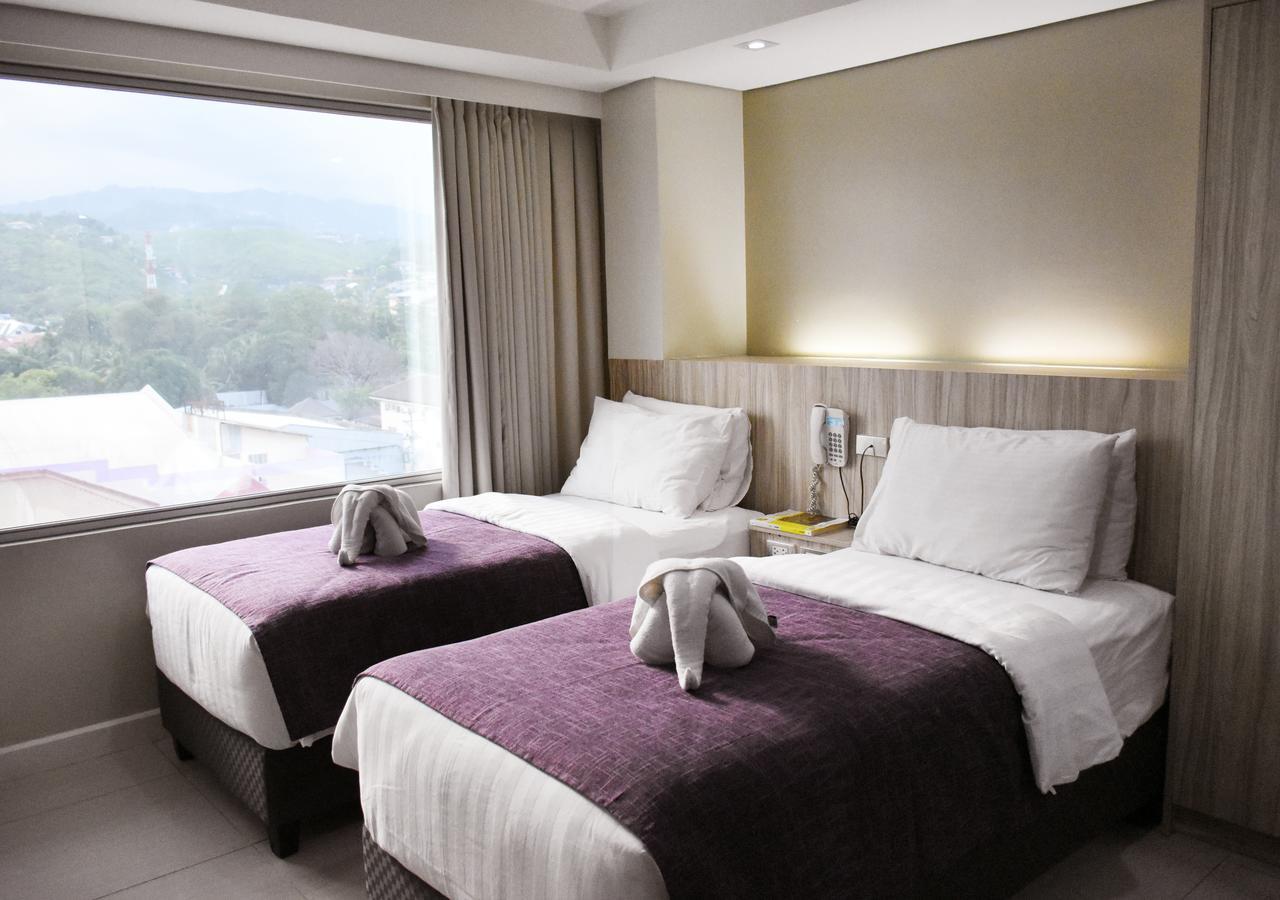 Alicia Apartelle Cebu Exteriör bild